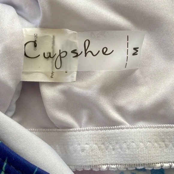 CUPSHE Hibiscus High Neck Keyhole One Piece Navy Floral Bathing Suit Size M - Picture 7 of 10